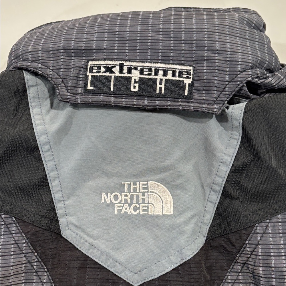 The North Face Women's Extreme Light Ski Snowboarding Jacket Size 12 VTG - Picture 8 of 10